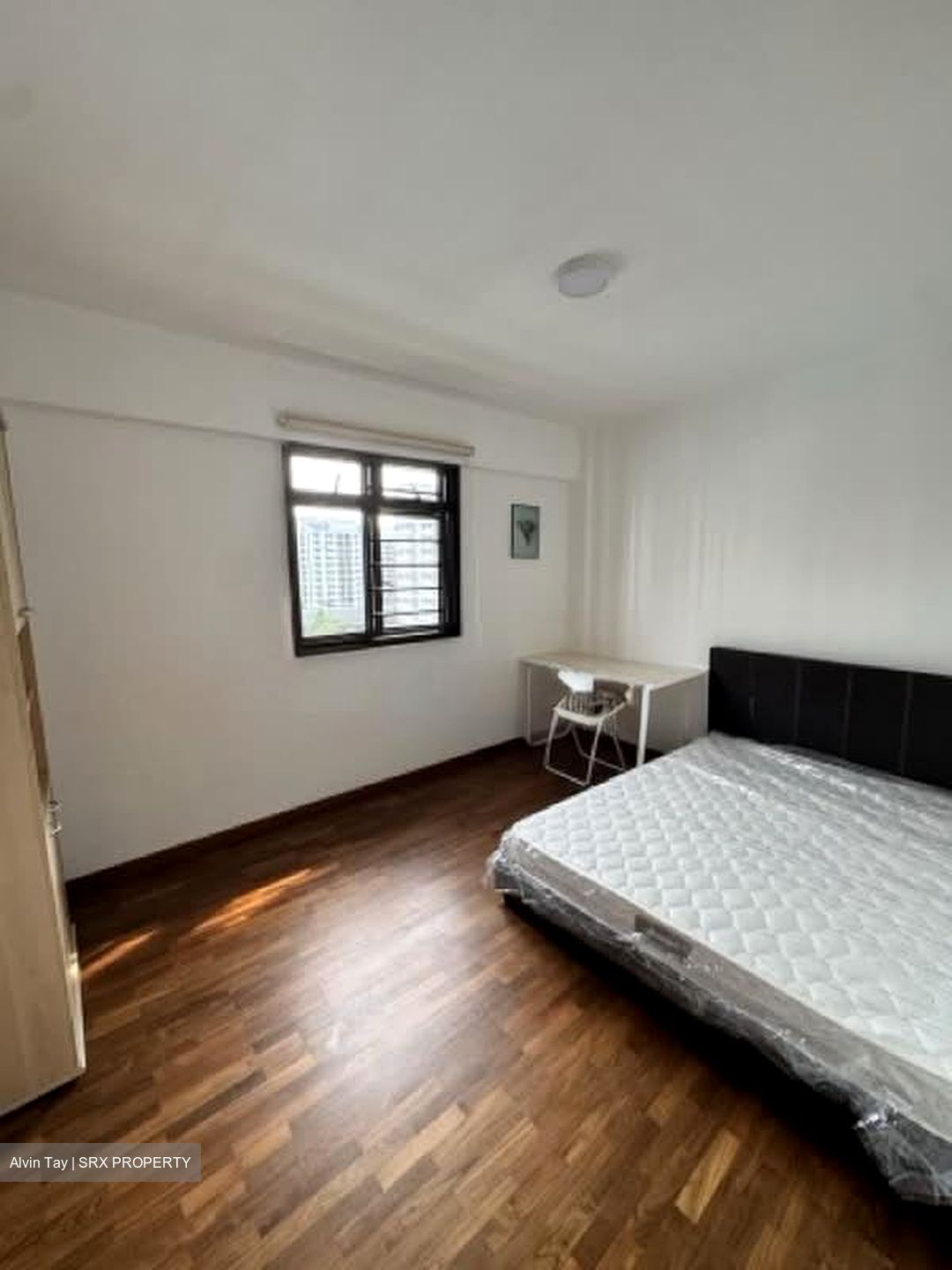 Blk 656C Jurong West Street 61 (Jurong West), HDB Executive #570563401